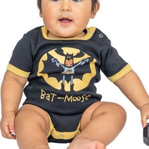 Lazy One Size 6 Bat Moose‎ Baby Onesie